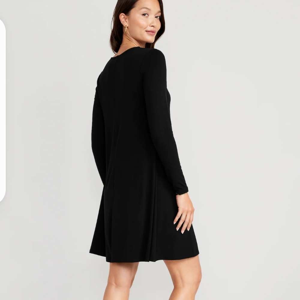 Old Navy Women's Jersey Knit Long Sleeve Black Dress
